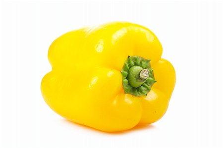 simsearch:400-06061963,k - A fresh and tasty yellow pepper reflected on white background. Shallow depth of field Foto de stock - Royalty-Free Super Valor e Assinatura, Número: 400-05006437