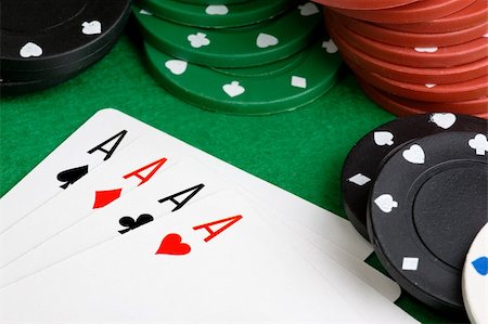 simsearch:400-04314649,k - Four Aces in a poker hand Foto de stock - Royalty-Free Super Valor e Assinatura, Número: 400-05007116