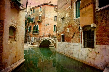 simsearch:400-04512320,k - Artistic work of my own in retro style - Postcard from Italy. - Ponte Storico - Venice. Fotografie stock - Microstock e Abbonamento, Codice: 400-05007767