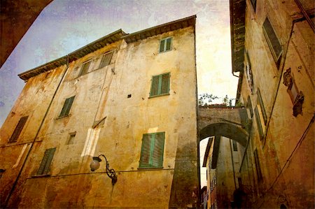 simsearch:400-05004765,k - Artistic work of my own in retro style - Postcard from Italy. - Architecture urban alley, Spoleto, Umbria, Italy Fotografie stock - Microstock e Abbonamento, Codice: 400-05003713