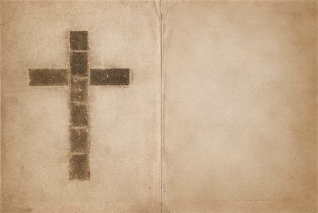 simsearch:400-05174298,k - great image of a christian cross in old book Stockbilder - Microstock & Abonnement, Bildnummer: 400-05003926