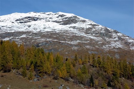 simsearch:400-04405287,k - Mountain landscape in fall season; west alps Italy Stock Photo - Budget Royalty-Free & Subscription, Code: 400-05014113