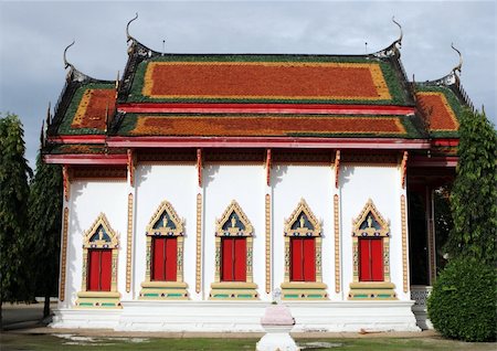 simsearch:400-04962756,k - Exterior of Wat Ladthiwanaram in Chalong, Phuket, Thailand - travel and tourism. Foto de stock - Super Valor sin royalties y Suscripción, Código: 400-05014237