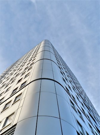 simsearch:400-04458373,k - Offices buildings with blue sky and thin clouds Stock Photo - Budget Royalty-Free & Subscription, Code: 400-05015565