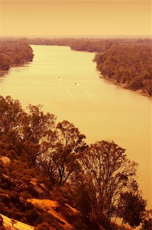 scrub country - looking down on to the river murray at renmark, south australia Stock Photo - Budget Royalty-Free & Subscription, Code: 400-05016063