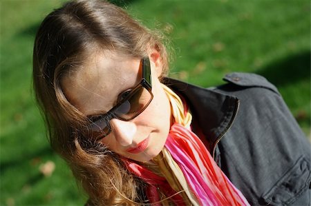 simsearch:400-05051542,k - Fashionable business woman with dark glasses and colorful scarf. Stock Photo - Budget Royalty-Free & Subscription, Code: 400-05017484