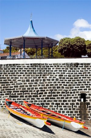 simsearch:400-03935943,k - Long rowboats in beaching place Stock Photo - Budget Royalty-Free & Subscription, Code: 400-05018857