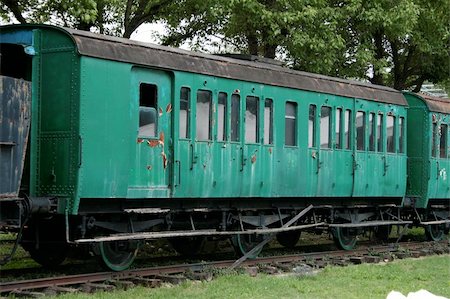 simsearch:400-06100704,k - old green train parked in a museum Fotografie stock - Microstock e Abbonamento, Codice: 400-05011146