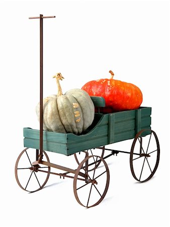 Vintage wooden wagon with pumpkins isolated over a white background. Foto de stock - Royalty-Free Super Valor e Assinatura, Número: 400-05013742