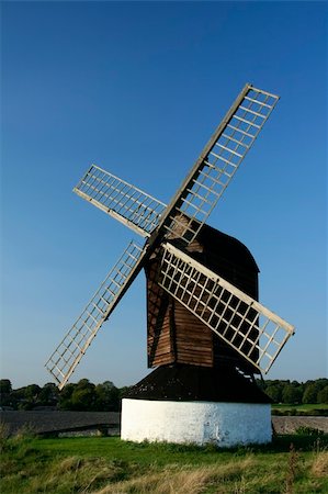 simsearch:400-06101286,k - the oldest windmill in england in pitstone hertfordshire Stock Photo - Budget Royalty-Free & Subscription, Code: 400-05025456