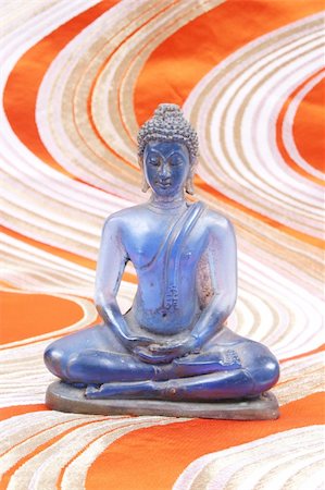 simsearch:400-04962756,k - Blue glass Buddhist statue from Thailand. Foto de stock - Super Valor sin royalties y Suscripción, Código: 400-05026102