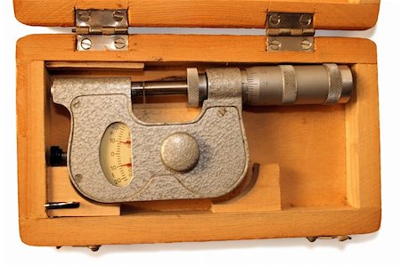 old micrometer in wooden box isolated Stockbilder - Microstock & Abonnement, Bildnummer: 400-05027602