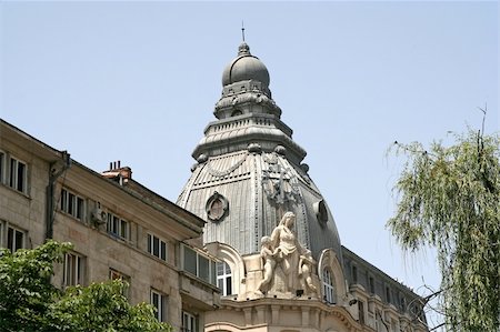 statues in sofia - The dome of an old building in Sofia, Bulgaria Stock Photo - Budget Royalty-Free & Subscription, Code: 400-05029325