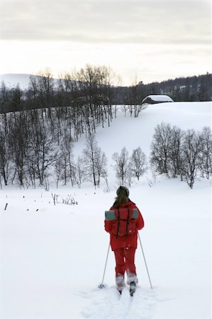 path of the gods - Skier looking at a cabin Stock Photo - Budget Royalty-Free & Subscription, Code: 400-05029670