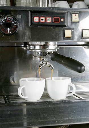 expresso bar - Detail image of two cups of espresso being made in an industrial profesional machine Stock Photo - Budget Royalty-Free & Subscription, Code: 400-05029745