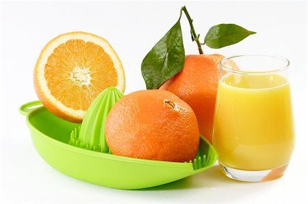früher - Orange Juice with fruits and a green juicer Stock Photo - Budget Royalty-Free & Subscription, Code: 400-05034826