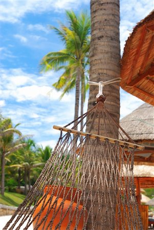 simsearch:700-00080625,k - Hammock on the beach Photographie de stock - Aubaine LD & Abonnement, Code: 400-05035637