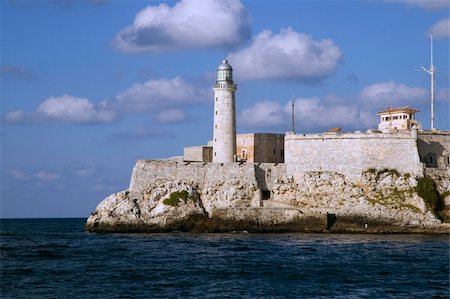 A view of el Morro lighthouse in Havana bay Stock Photo - Budget Royalty-Free & Subscription, Code: 400-05038152