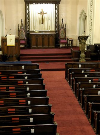 View of the interior of a church in the sanctuary. Photographie de stock - Aubaine LD & Abonnement, Code: 400-05030935