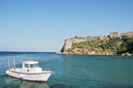 The castle of the historic town of Koroni in the Messinia area, Greece Stock Photo - Budget Royalty-Free & Subscription, Code: 400-05031001