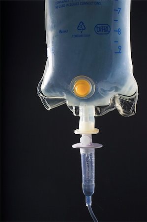 prescription bags - A close-up view of a medical saline solution drip. Stock Photo - Budget Royalty-Free & Subscription, Code: 400-05031121