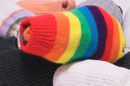 simsearch:400-04780463,k - Clean and colorful striped knitted toe socks. Foto de stock - Super Valor sin royalties y Suscripción, Código: 400-05032127