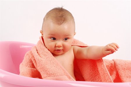 simsearch:400-05010125,k - baby bath #16 Photographie de stock - Aubaine LD & Abonnement, Code: 400-05047517