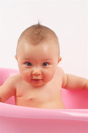 simsearch:400-05010125,k - baby bath #16 Photographie de stock - Aubaine LD & Abonnement, Code: 400-05047512