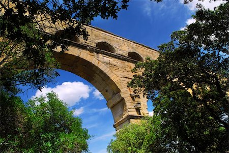 simsearch:400-04954043,k - Pont du Gard is a part of Roman aqueduct in southern France near Nimes. Stock Photo - Budget Royalty-Free & Subscription, Code: 400-05042790