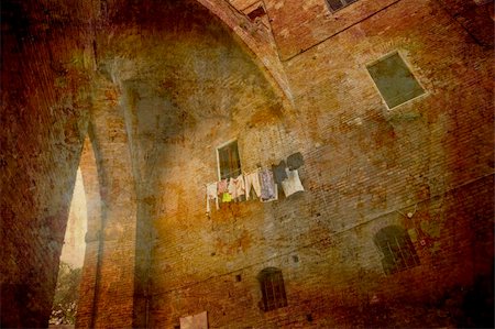simsearch:400-04512320,k - Artistic work of my own in retro style - Postcard from Italy. Town gate Siena - Tuscany. Fotografie stock - Microstock e Abbonamento, Codice: 400-05043043