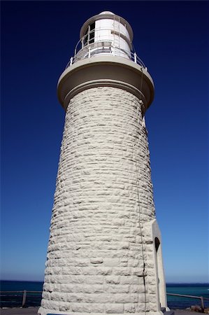simsearch:400-04083138,k - This is the Bathurst Lighthouse on Rottnest Island off the coast of Perth and Fremantle, Western Australia Foto de stock - Super Valor sin royalties y Suscripción, Código: 400-05056824