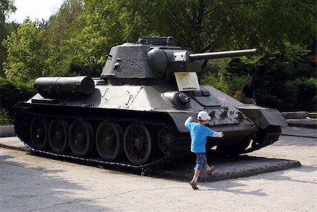 shanin (artist) - Tank T-34 and young boy in park, Krasnodar, south Russia Stock Photo - Budget Royalty-Free & Subscription, Code: 400-05056839