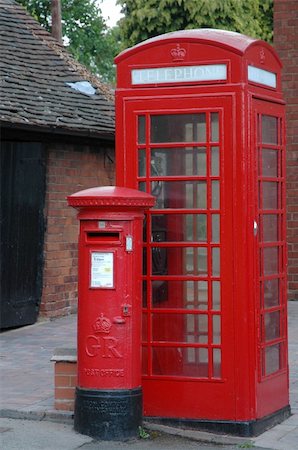 england post box - Iconic British Telephone and Post Boxes Stock Photo - Budget Royalty-Free & Subscription, Code: 400-05057886