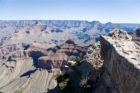 simsearch:400-04060904,k - View from Rim Trail - Bright Angel Lodge into the Grand Canyon (South Rim) Photographie de stock - Aubaine LD & Abonnement, Code: 400-05059138