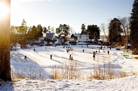 A small skating area in a local neighborhood Stock Photo - Budget Royalty-Free & Subscription, Code: 400-05050632