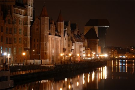 simsearch:614-05522898,k - Gdansk,old city,town hall. In the night. Foto de stock - Royalty-Free Super Valor e Assinatura, Número: 400-05051267