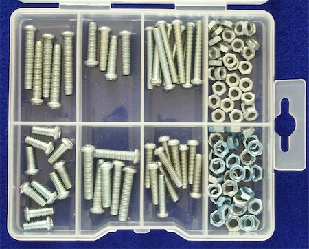 simsearch:700-02671383,k - organizer with several nuts and screws of different sizes Photographie de stock - Aubaine LD & Abonnement, Code: 400-05051382