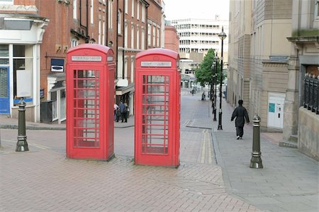 dreef (artist) - Old Telephone Box in Birmingham, Victoria square (England). Photographie de stock - Aubaine LD & Abonnement, Code: 400-05052247