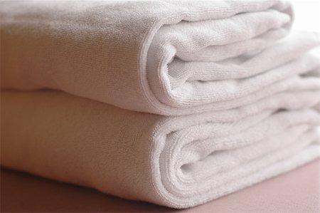 white towel Stock Photo - Budget Royalty-Free & Subscription, Code: 400-05052268