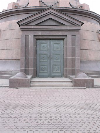 Beautiful metal door entrance to the church. St. Petersburg, Russia. Stock Photo - Budget Royalty-Free & Subscription, Code: 400-05052496