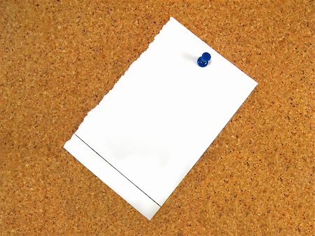 simsearch:400-05348598,k - Blank paper hung on panel Photographie de stock - Aubaine LD & Abonnement, Code: 400-05052783