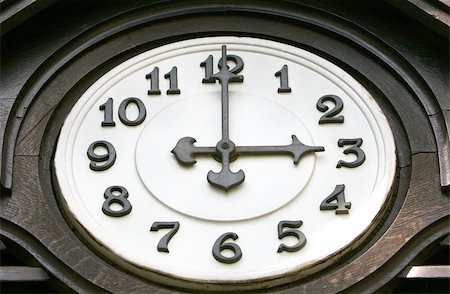 simsearch:400-04738946,k - old wooden clock face Stock Photo - Budget Royalty-Free & Subscription, Code: 400-05064111