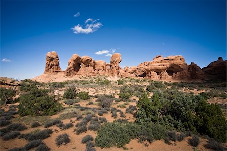 simsearch:400-05064360,k - Double Arch - Rock formation in Arches National Park in Utah, USA Stock Photo - Budget Royalty-Free & Subscription, Code: 400-05064348