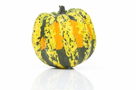 simsearch:400-05714074,k - colorful pumpkin with reflection isolated against white background Photographie de stock - Aubaine LD & Abonnement, Code: 400-05065445