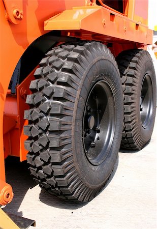 simsearch:400-04167242,k - industry machine tires view Stock Photo - Budget Royalty-Free & Subscription, Code: 400-05068744