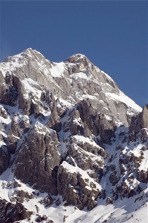 skifenok (artist) - view on hight mountain in Alps Stock Photo - Budget Royalty-Free & Subscription, Code: 400-05061203