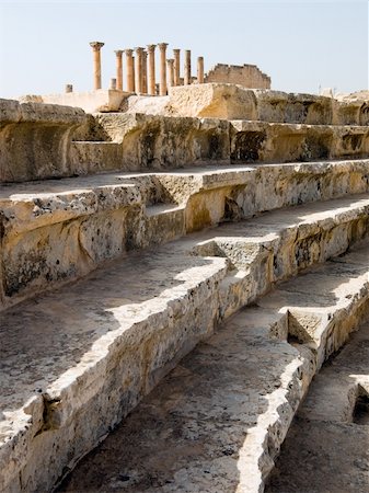 simsearch:400-08429342,k - Amphitheater in Jerash, Jordan Stock Photo - Budget Royalty-Free & Subscription, Code: 400-05062987