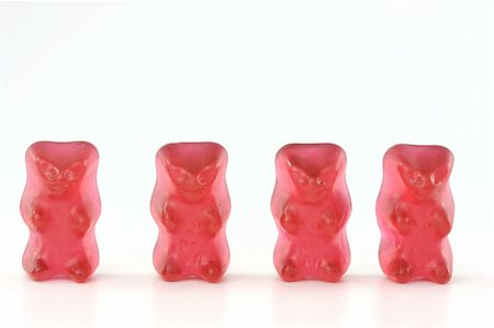 simsearch:400-04789961,k - four red gummy bears Foto de stock - Super Valor sin royalties y Suscripción, Código: 400-05063902