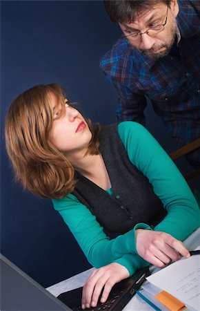 father helping teenager daughter with her homework Photographie de stock - Aubaine LD & Abonnement, Code: 400-05078564