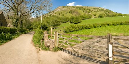 staffordshire - peak district landscape with fields and gate Stock Photo - Budget Royalty-Free & Subscription, Code: 400-05070060